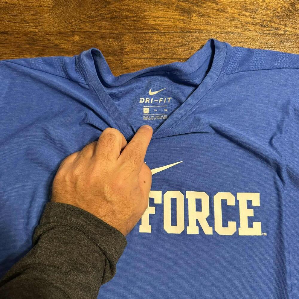 Air Force Shirt Mens XL Blue Nike NCAA College Football Basketball Dri Fit Tee - Picture 3 of 4